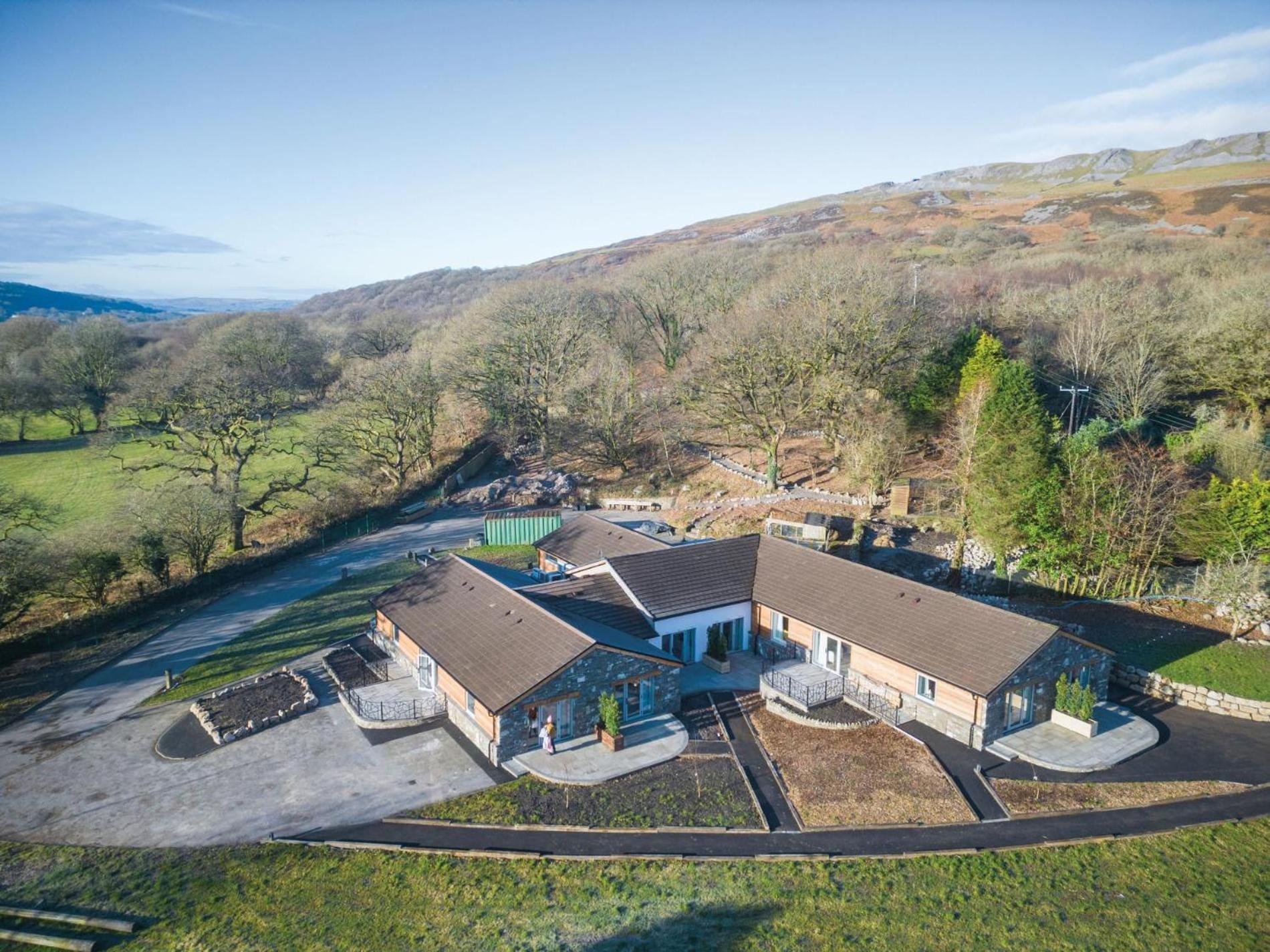 Suite 12 - Sleeping Giant Hotel - Pen Y Cae Inn Brecon Exterior foto
