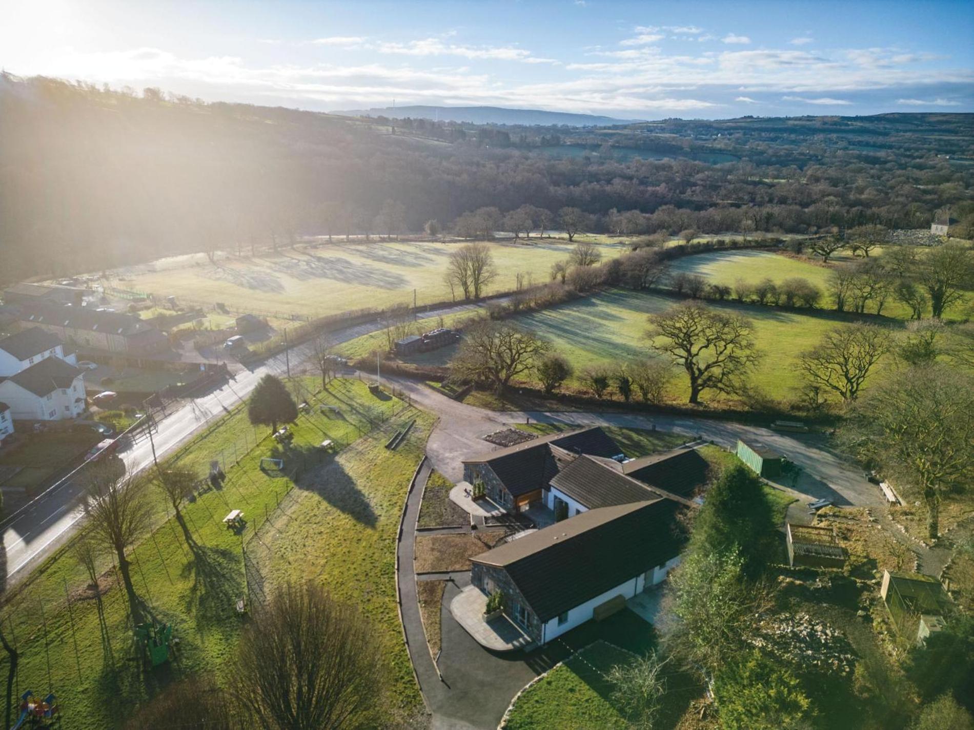 Suite 12 - Sleeping Giant Hotel - Pen Y Cae Inn Brecon Exterior foto