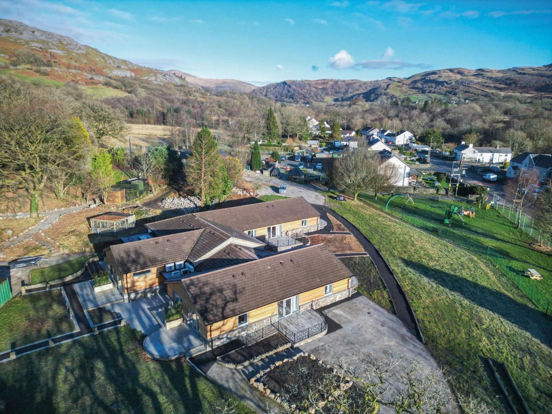 Suite 12 - Sleeping Giant Hotel - Pen Y Cae Inn Brecon Exterior foto